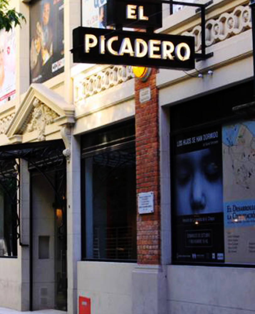 Fachada de Teatro Picadero